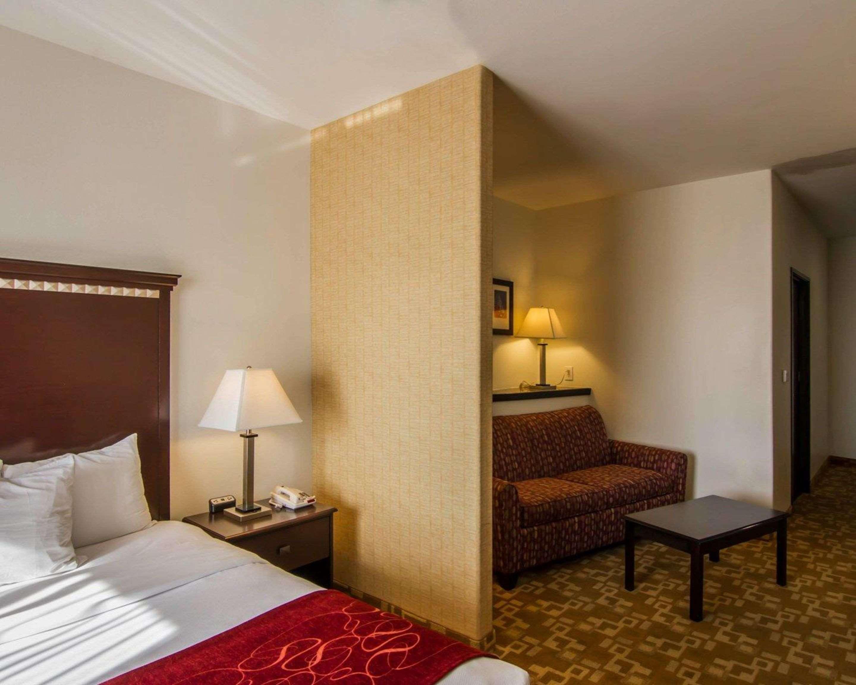 Comfort Suites West Dallas - Cockrell Hill Zewnętrze zdjęcie