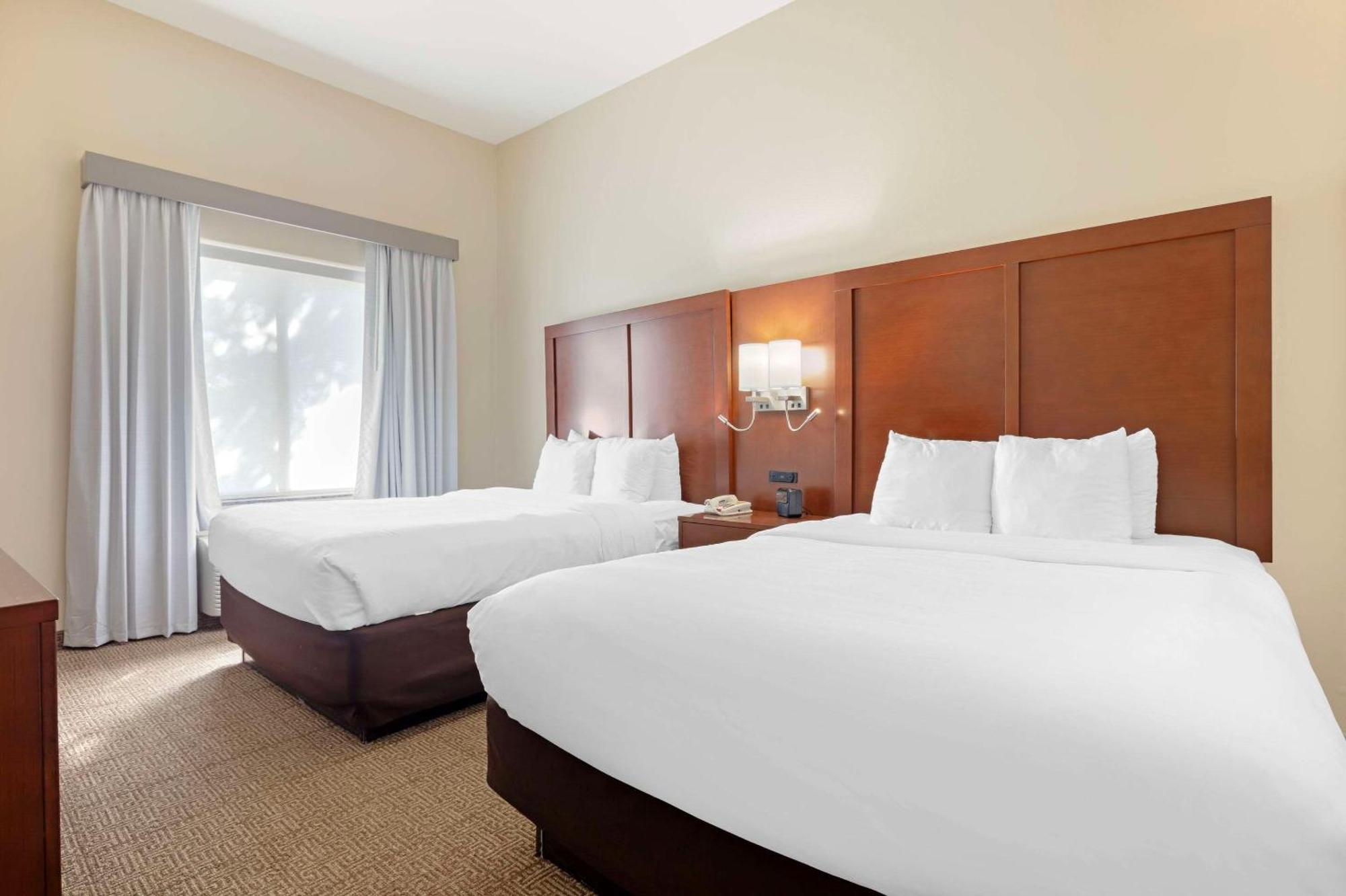Comfort Suites West Dallas - Cockrell Hill Zewnętrze zdjęcie